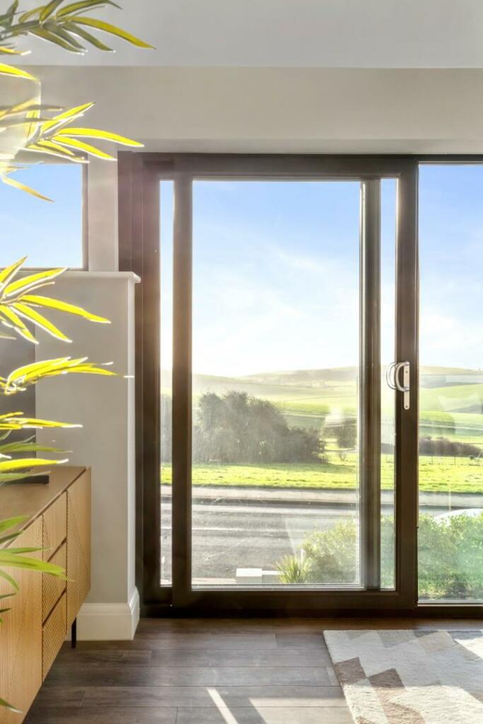 Additional image 12 of Warren Road, Brighton