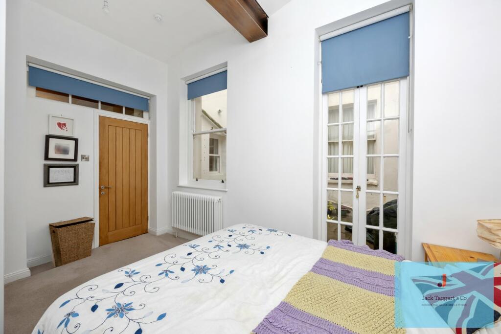 Additional image 6 of Adelaide Crescent, Hove, BN3