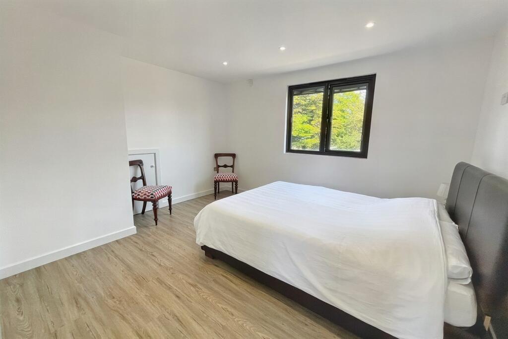 Additional image 16 of Boscombe Manor