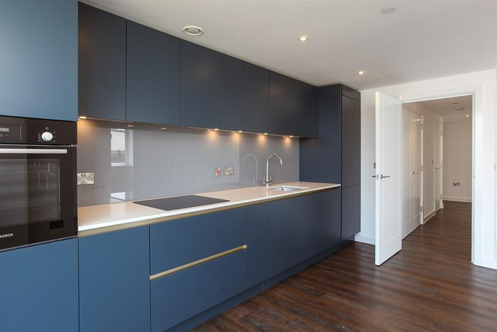 Additional image 6 of Grand Avenue, Hove, East Sussex