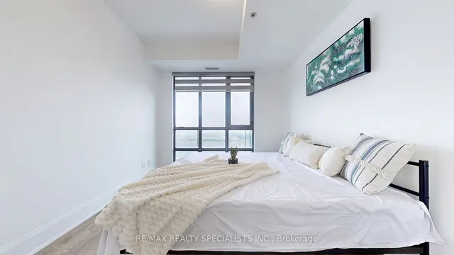 Additional image 9 of 45 Yorkland Blvd Unit 1105