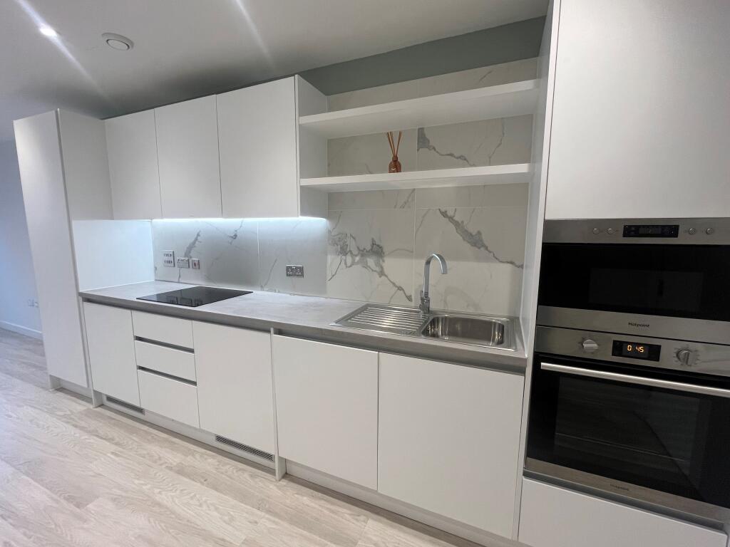 Additional image 16 of The Helm, Holdenhurst Road