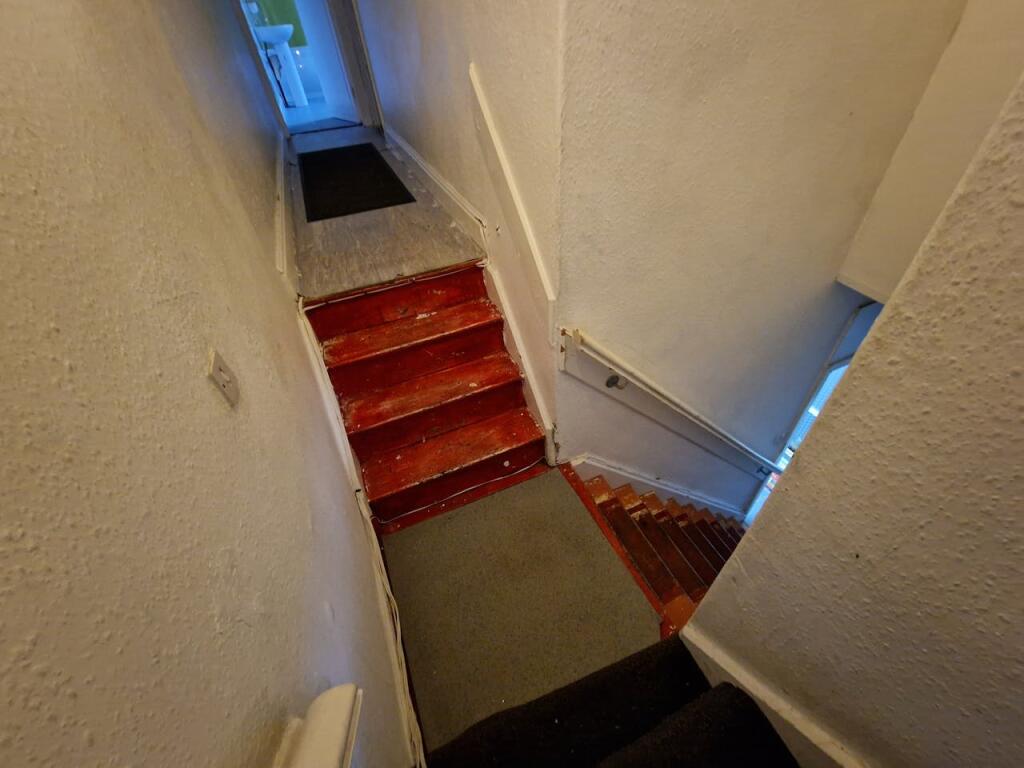 Additional image 7 of 254 Market Street, Bury, BL9 9JN