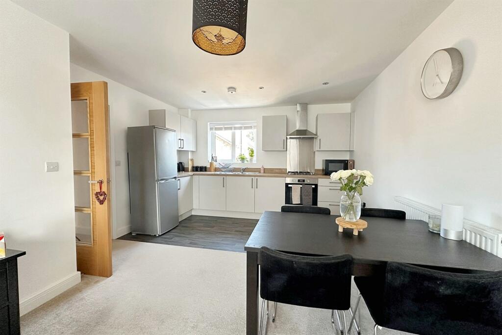 Additional image 4 of Verwood