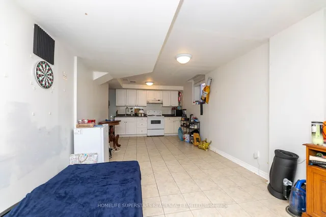 Additional image 33 of 39 Arborview Cres