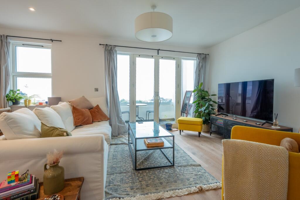 Additional image 5 of Montpelier Apartments, Norfolk Terrace, Brighton