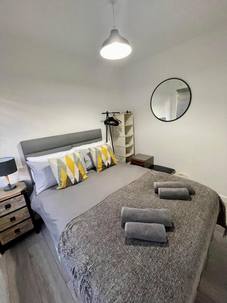 Additional image 7 of Two bedroom fully furnished apartment with Sea Views