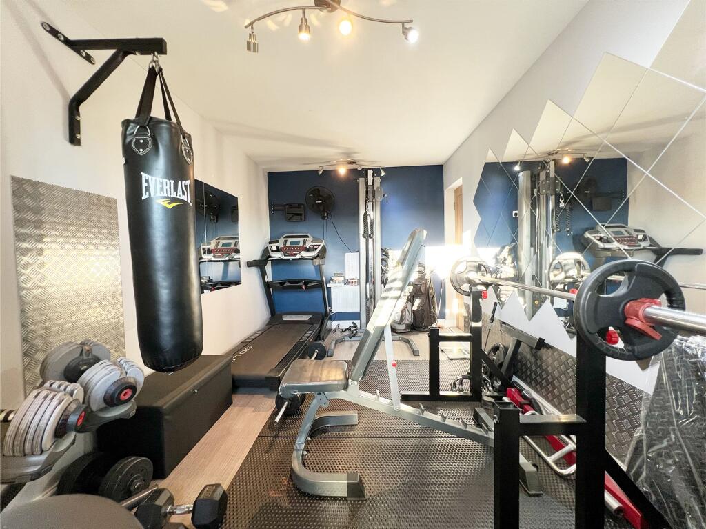 Additional image 10 of Bream Avenue, Cleckheaton, BD19