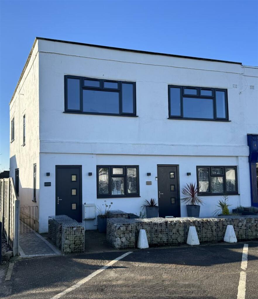 South Ferring ~ BRAND NEWLY REFURBISHED APARTMENT