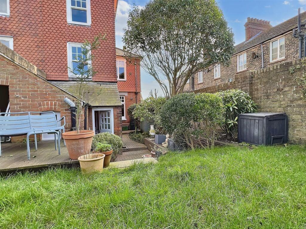 Additional image 23 of Vicarage Drive, Eastbourne