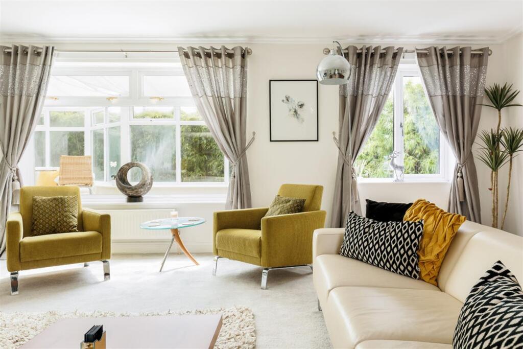 Primary image of Thwaite Road, Poole