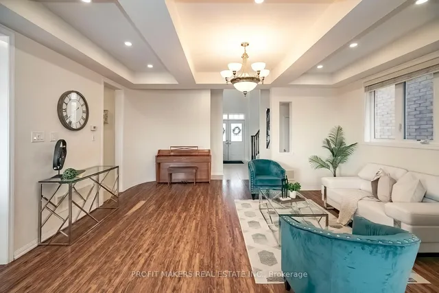 Additional image 6 of 16 Miracle Tr