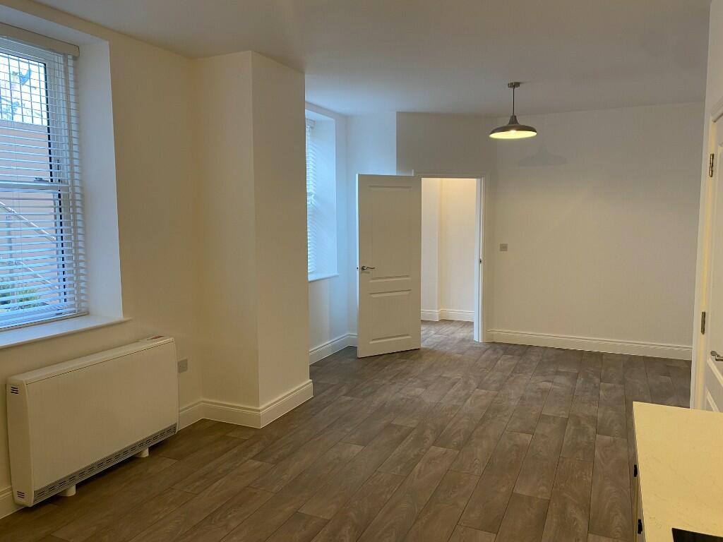 Additional image 4 of 896 Christchurch Road, Bournemouth, Dorset, BH7