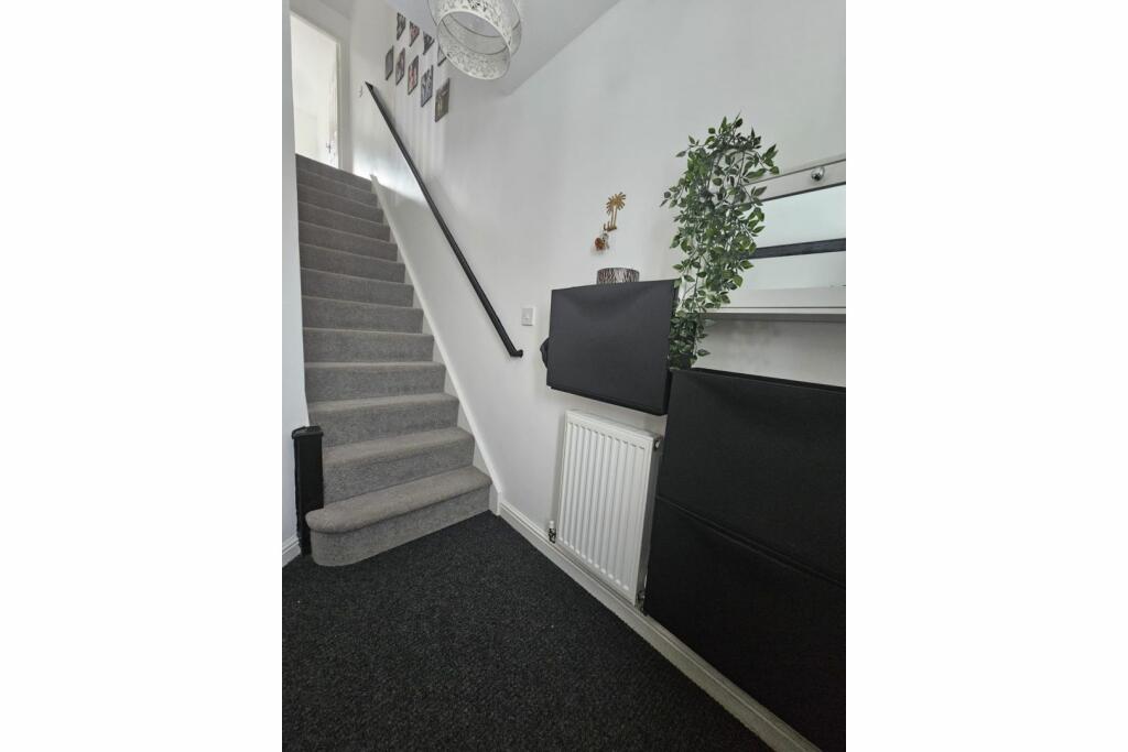 Additional image 9 of Saxton Place, Bradford, BD4