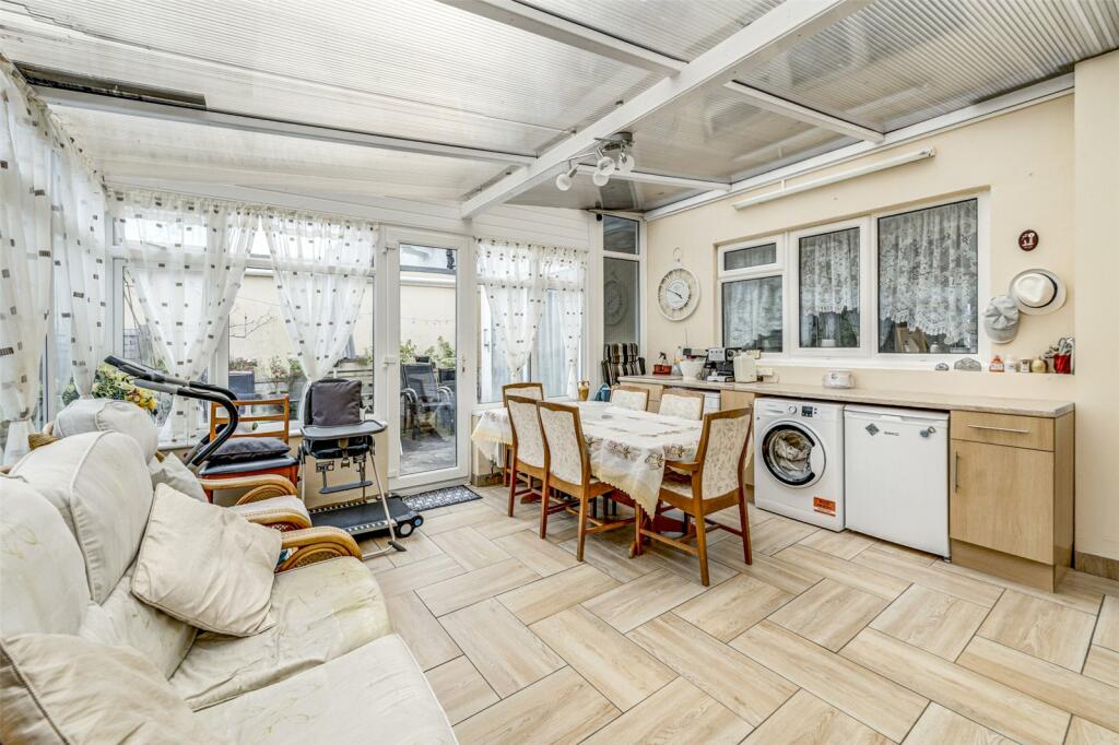 Additional image 18 of Grand Avenue, Worthing, West Sussex, BN11