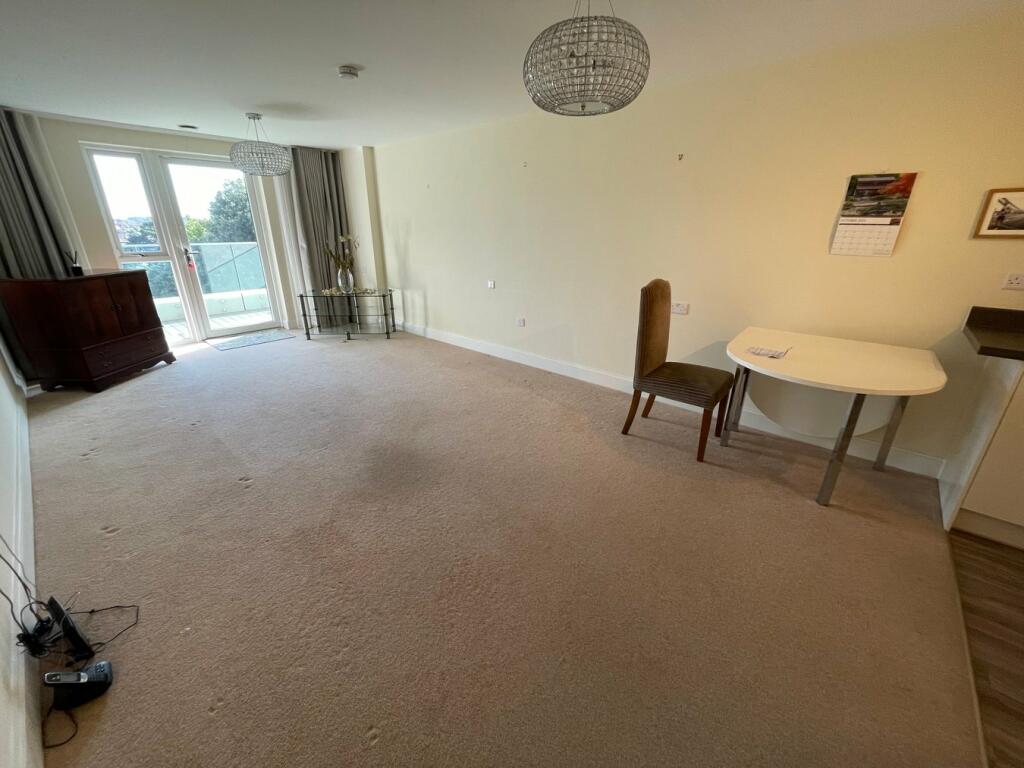Additional image 4 of 87 Churchfield Road, Poole, BH15