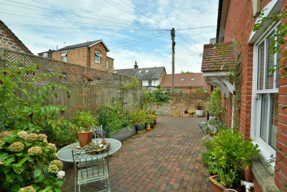 Additional image 13 of High Street, Wimborne, Dorset, BH21 1HS