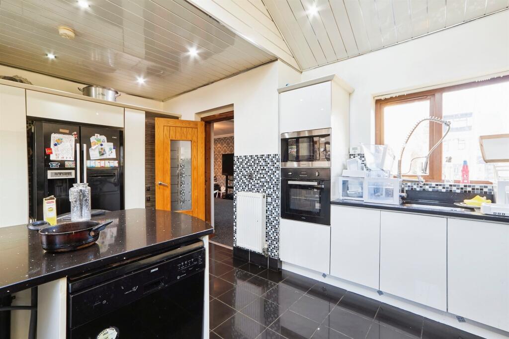 Additional image 4 of Coniston Grove, Bradford