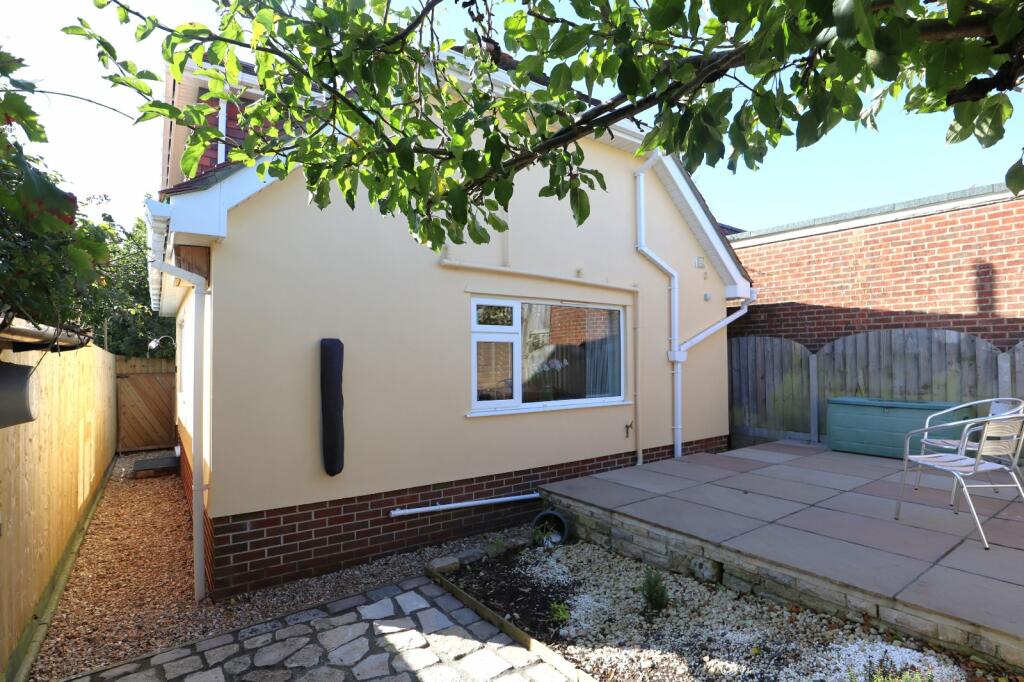 Additional image 18 of Insley Crescent, Broadstone, Dorset, BH18