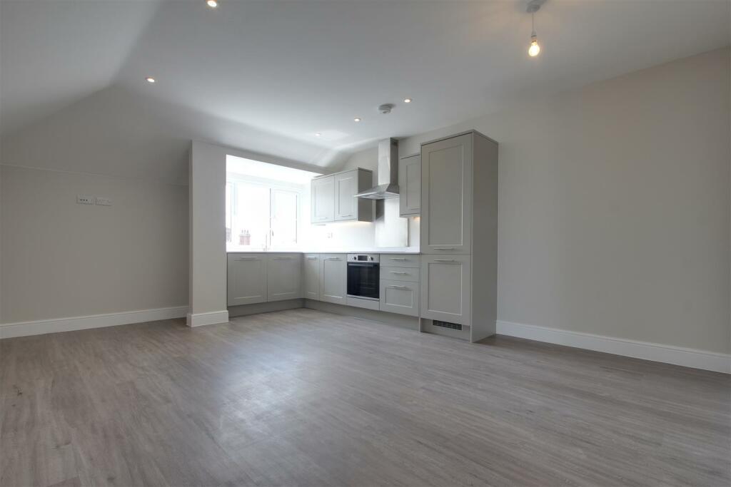 Additional image 7 of Winchelsea Gardens, Worthing