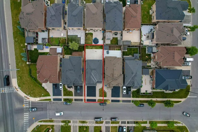 Additional image 33 of 5 Drummondville Dr