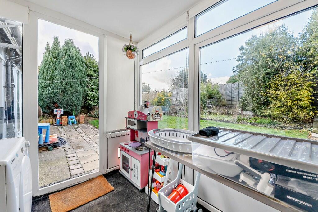 Additional image 5 of Lansdowne Road, Littlehampton, West Sussex, BN17