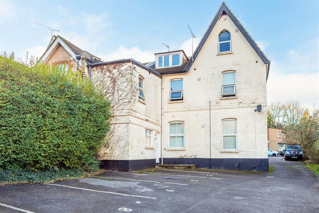 Additional image 12 of Studio Flat, Crescent Road, Bournemouth