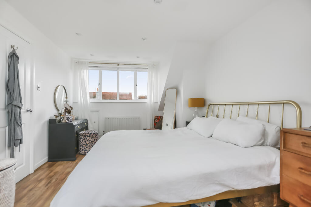 Additional image 5 of Burton Villas, Hove, BN3