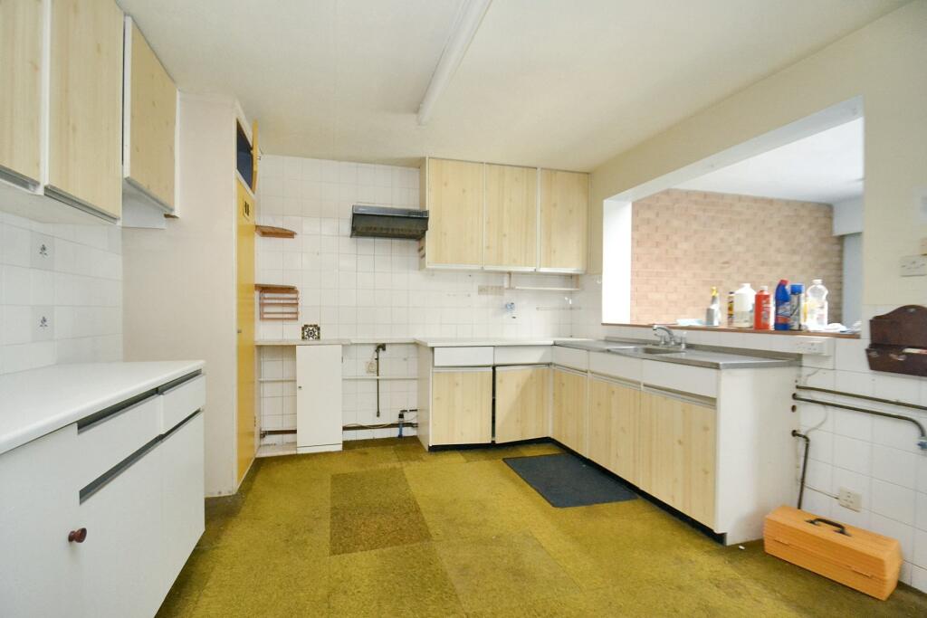 Additional image 6 of Broadstone