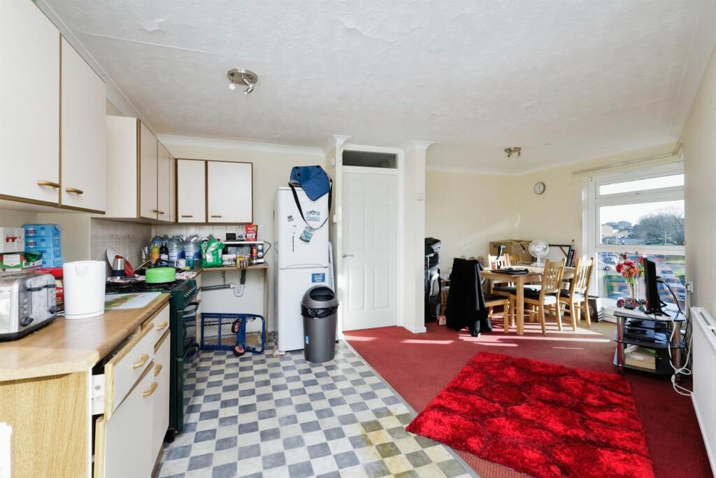 Additional image 8 of Holly Place, Eastbourne