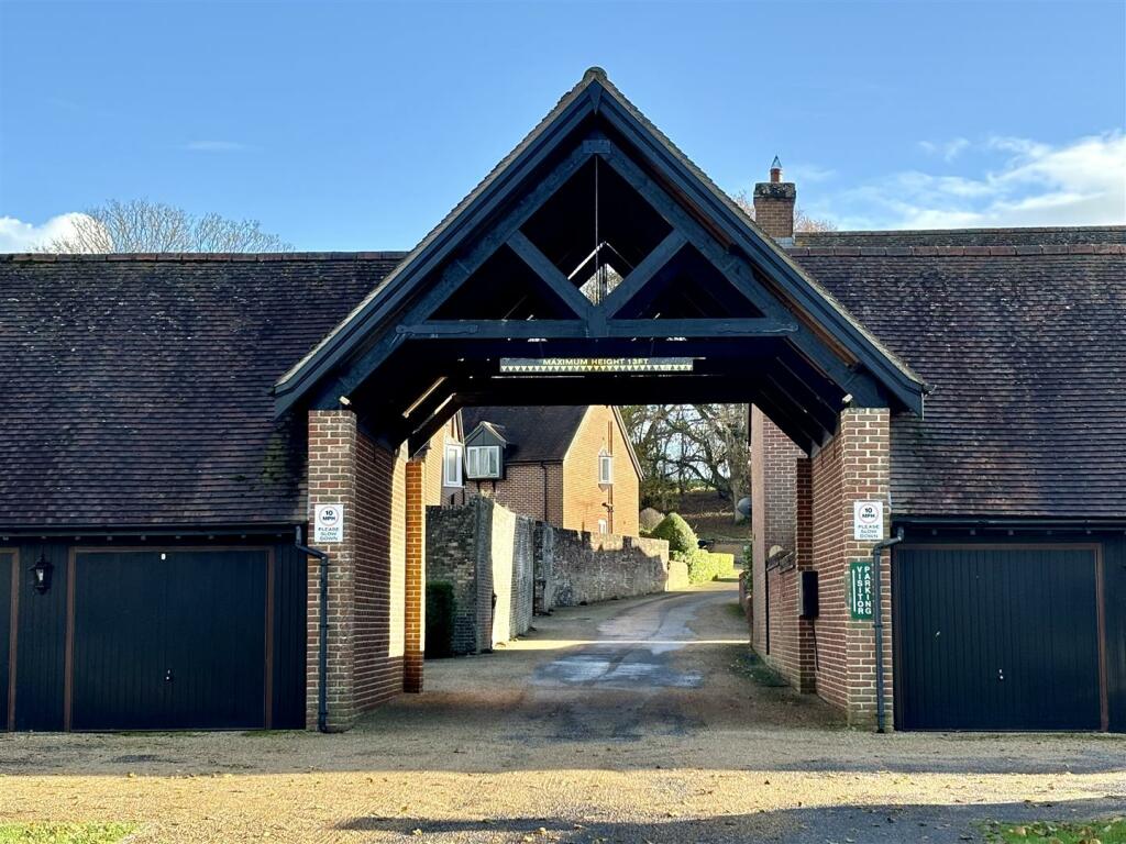 Additional image 21 of Henbury House Gardens, Sturminster Marshall