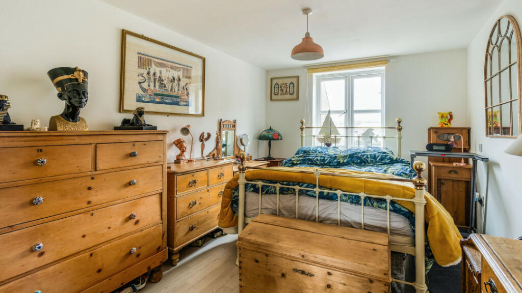 Additional image 7 of Harriet Place, Shoreham-By-Sea, BN43 5PG