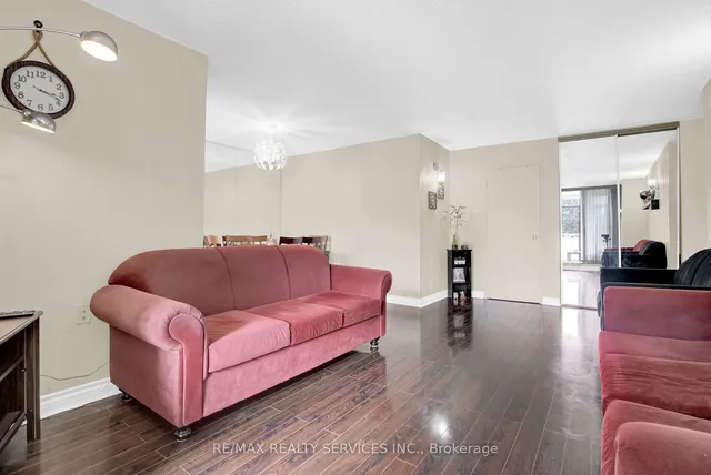 Additional image 11 of 18 Knightsbridge Rd Unit 206