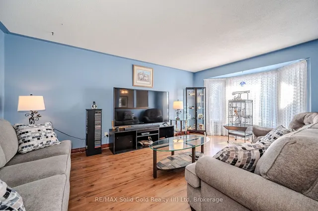 Additional image 6 of 120 Albion Crt