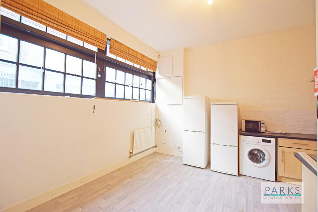 Additional image 4 of Cambridge Grove, Hove, East Sussex, BN3