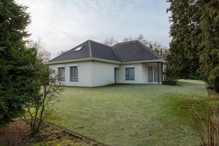 Additional image 2 of Overwegstraat 8