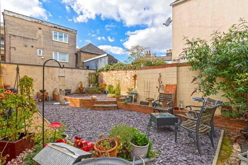 Additional image 30 of Pier Road, Littlehampton, West Sussex, BN17