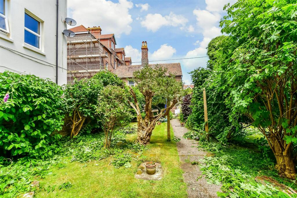 Additional image 7 of South Terrace, Littlehampton, West Sussex