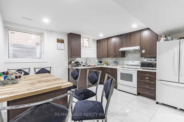 Additional image 37 of 2 Lackington St