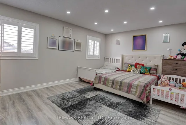 Additional image 27 of 21 Sunnyvale Gate