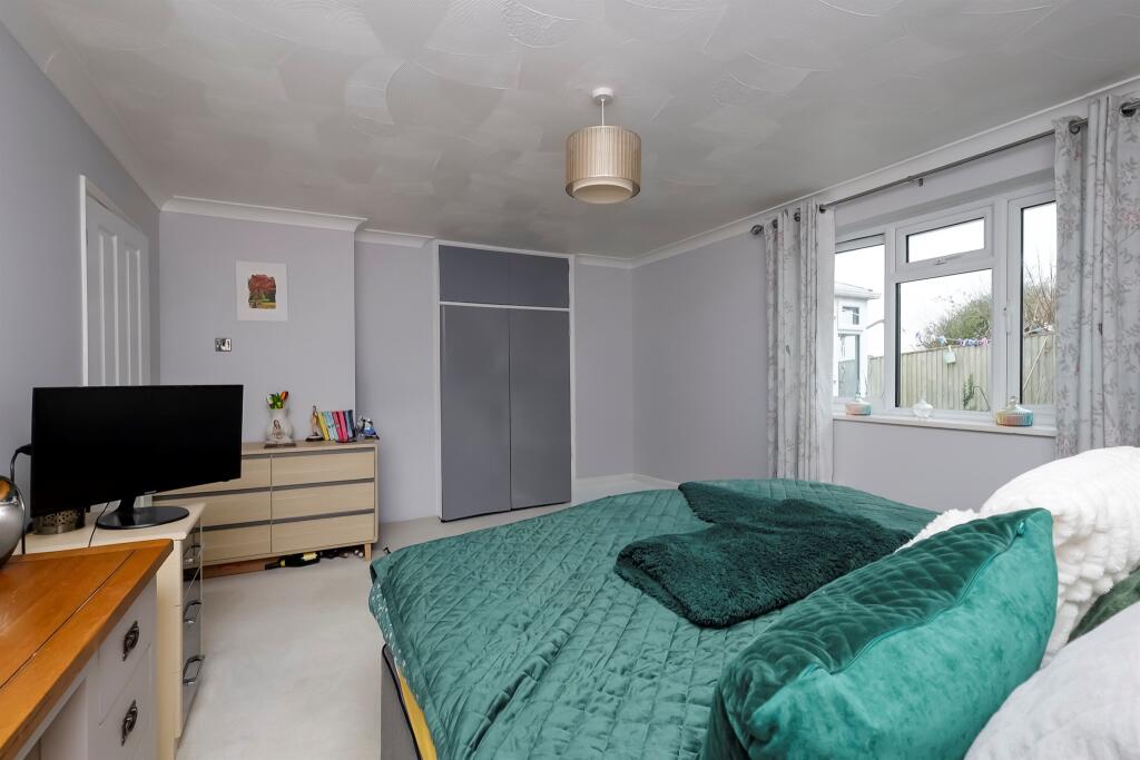 Additional image 15 of Rochford Way, Seaford