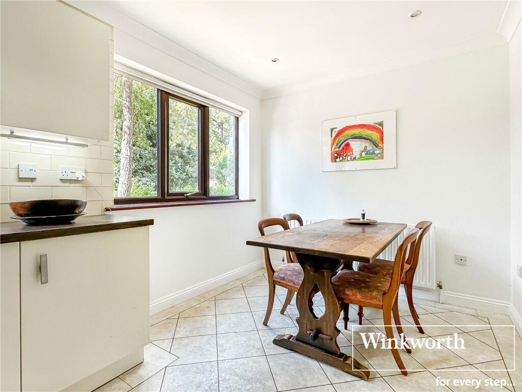 Additional image 5 of Evening Glade, Ferndown, Dorset, BH22