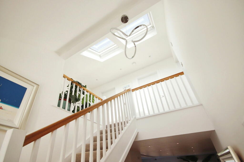 Additional image 9 of River Way,Christchurch,BH23 2QJ