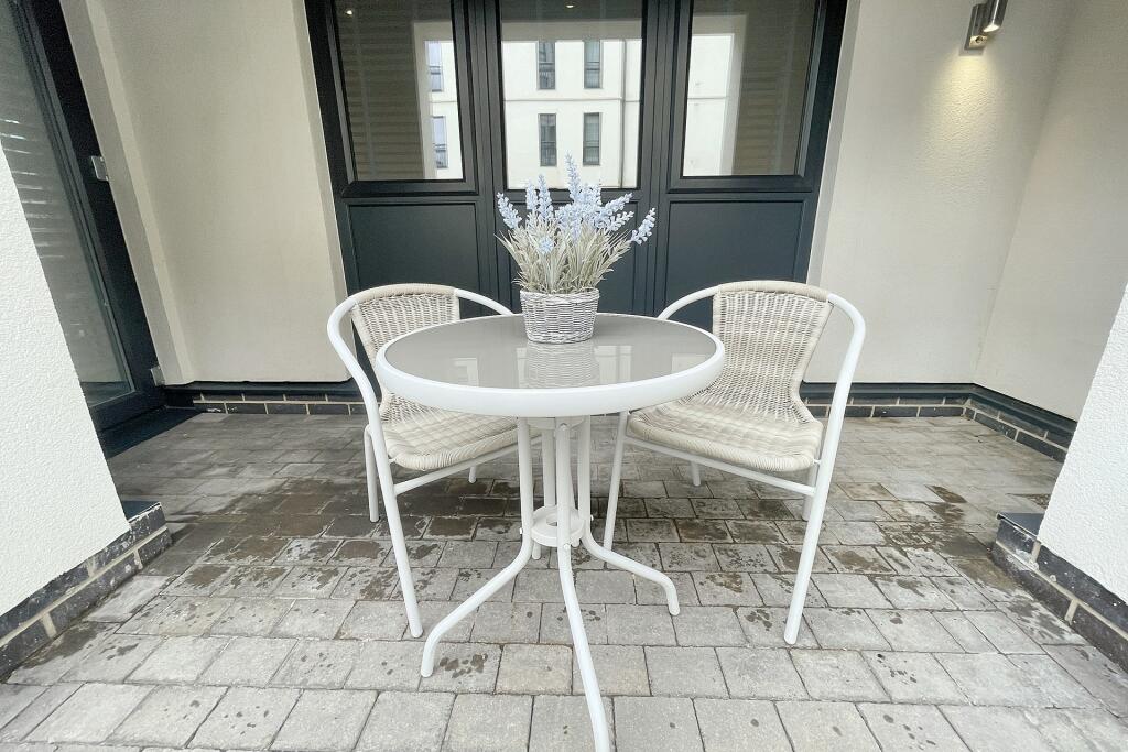 Additional image 3 of West Cliff