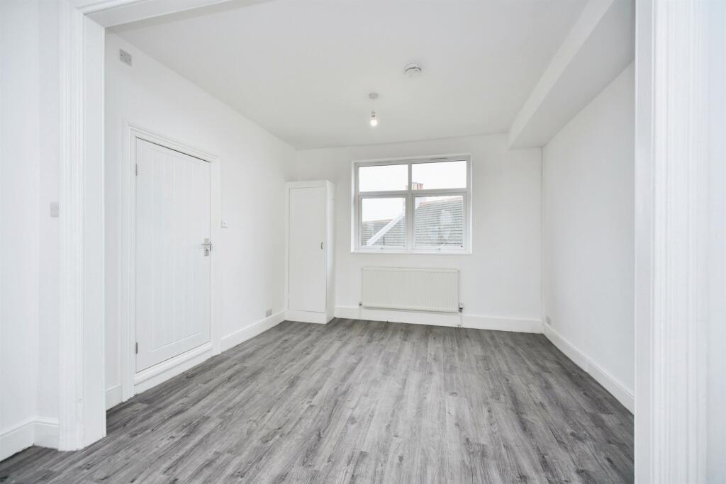 Additional image 18 of Inwood Crescent, Brighton