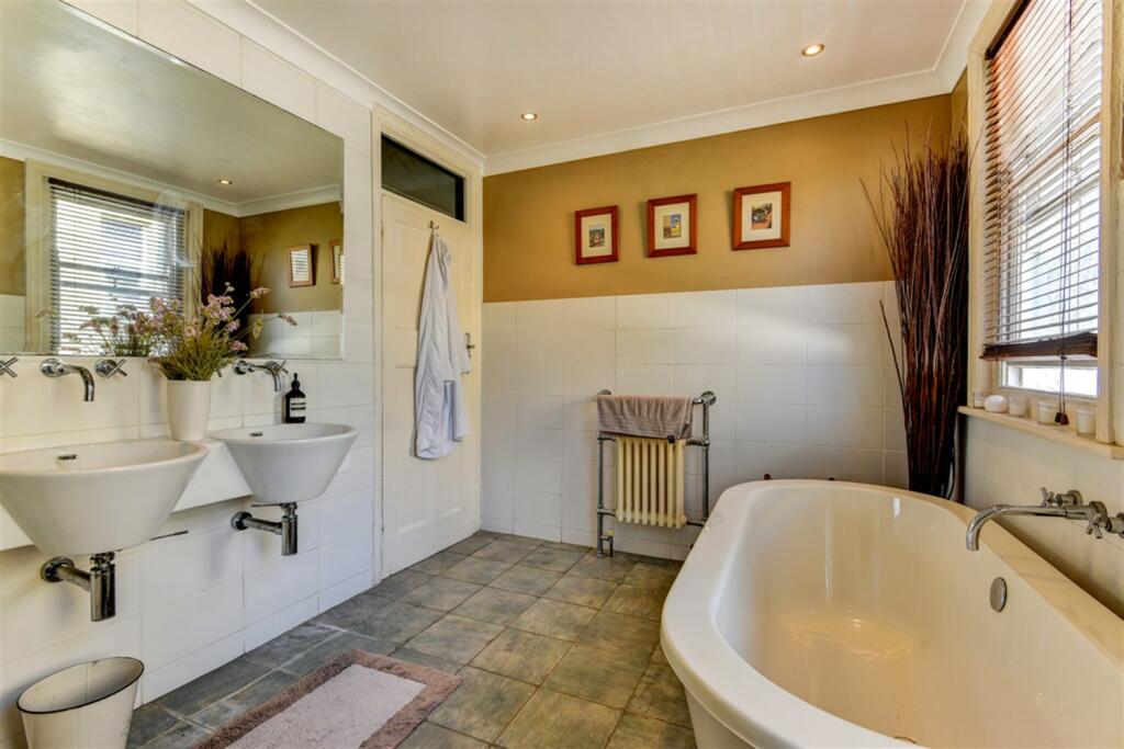 Additional image 8 of Navarino Road, Worthing, BN11