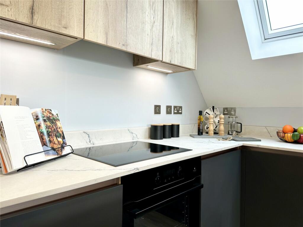 Additional image 4 of Wortley Road, Highcliffe On Sea, Christchurch, Dorset, BH23