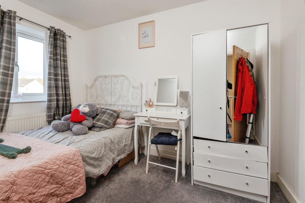 Additional image 9 of Delf Hill Close, Low Moor, Bradford