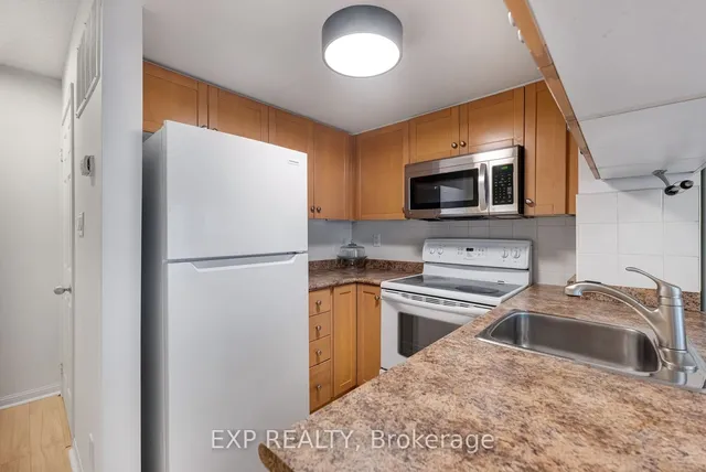 Additional image 9 of 12 Laidlaw St Unit 806