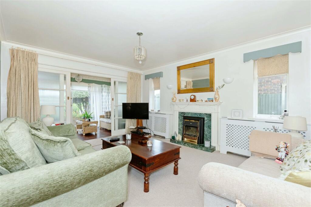 Additional image 30 of Marine Crescent, Goring-by-Sea, Worthing, West Sussex, BN12